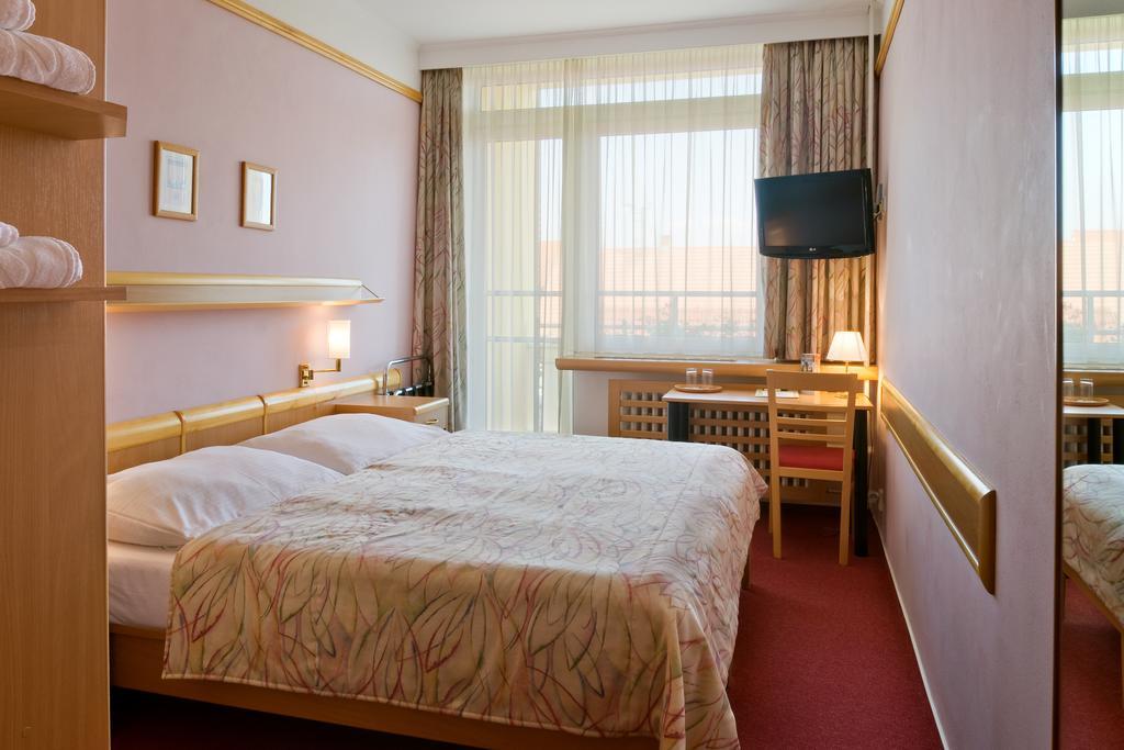 Hotel Akademie A Depandance Vila Jarmila Velké Bílovice Camera foto